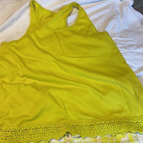 Lime green and white top and shirts set - Picture 2 of 3